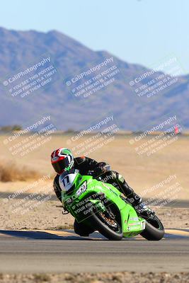 media/Jan-08-2022-SoCal Trackdays (Sat) [[1ec2777125]]/Turn 4 (1145am)/